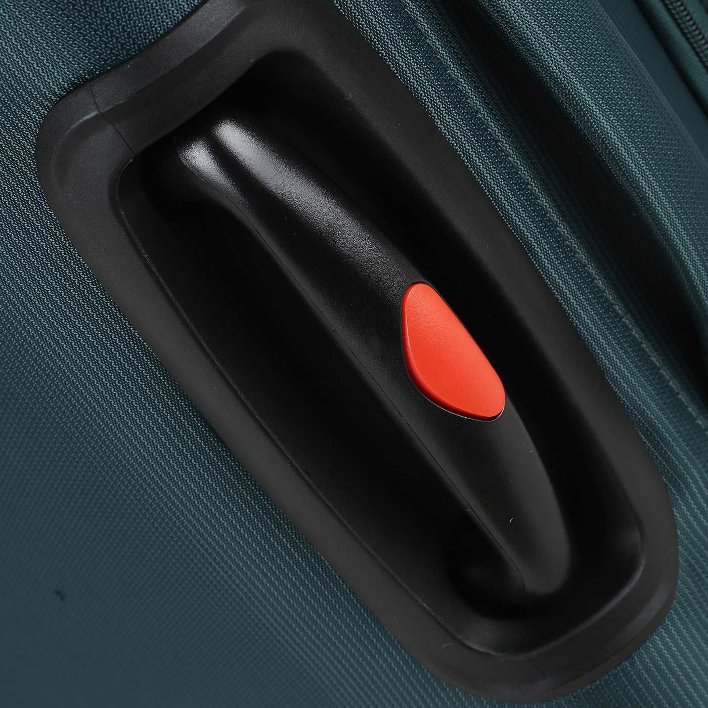 Чемодан средний M тканевый Eberhart Laguna