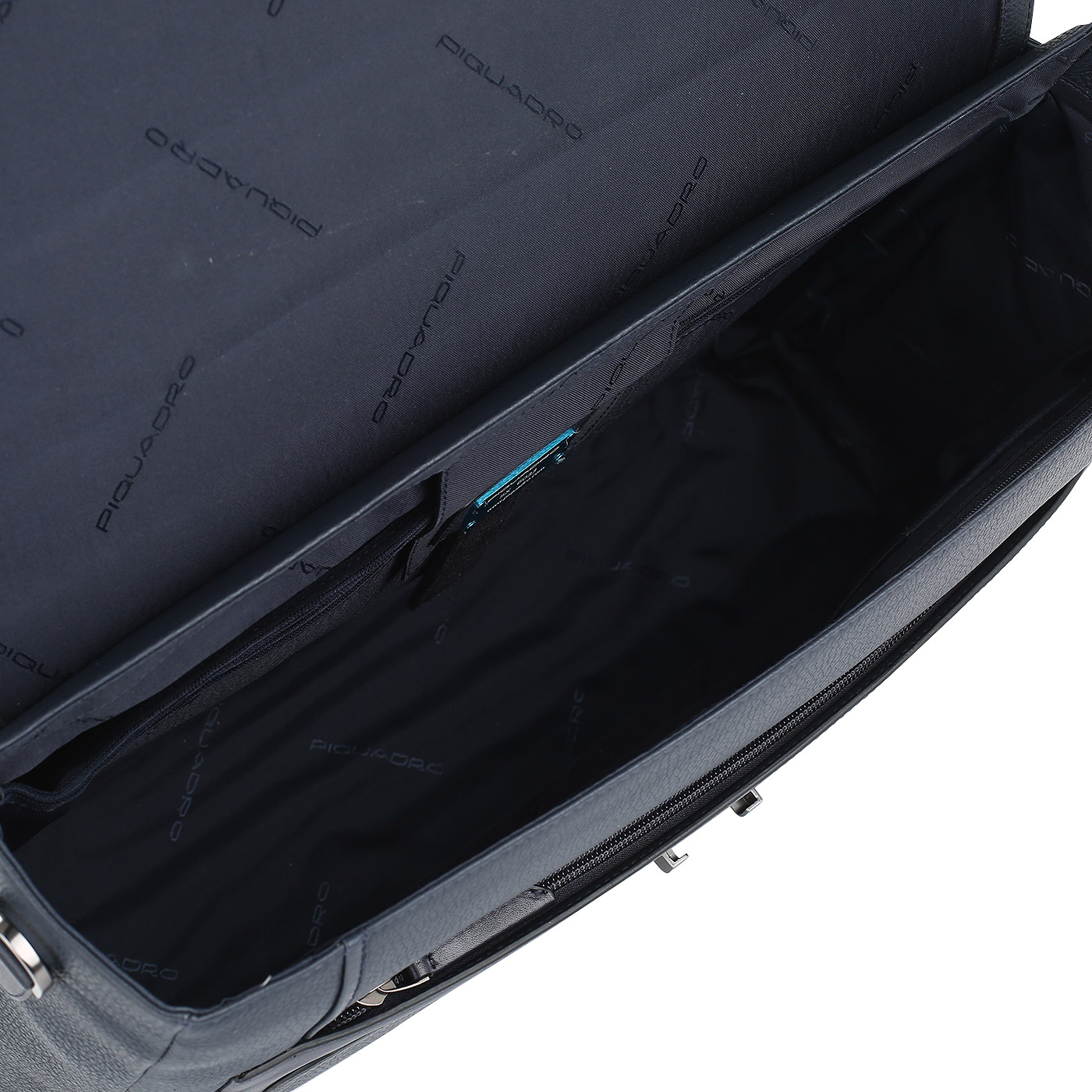 Кожаный портфель Piquadro Feels