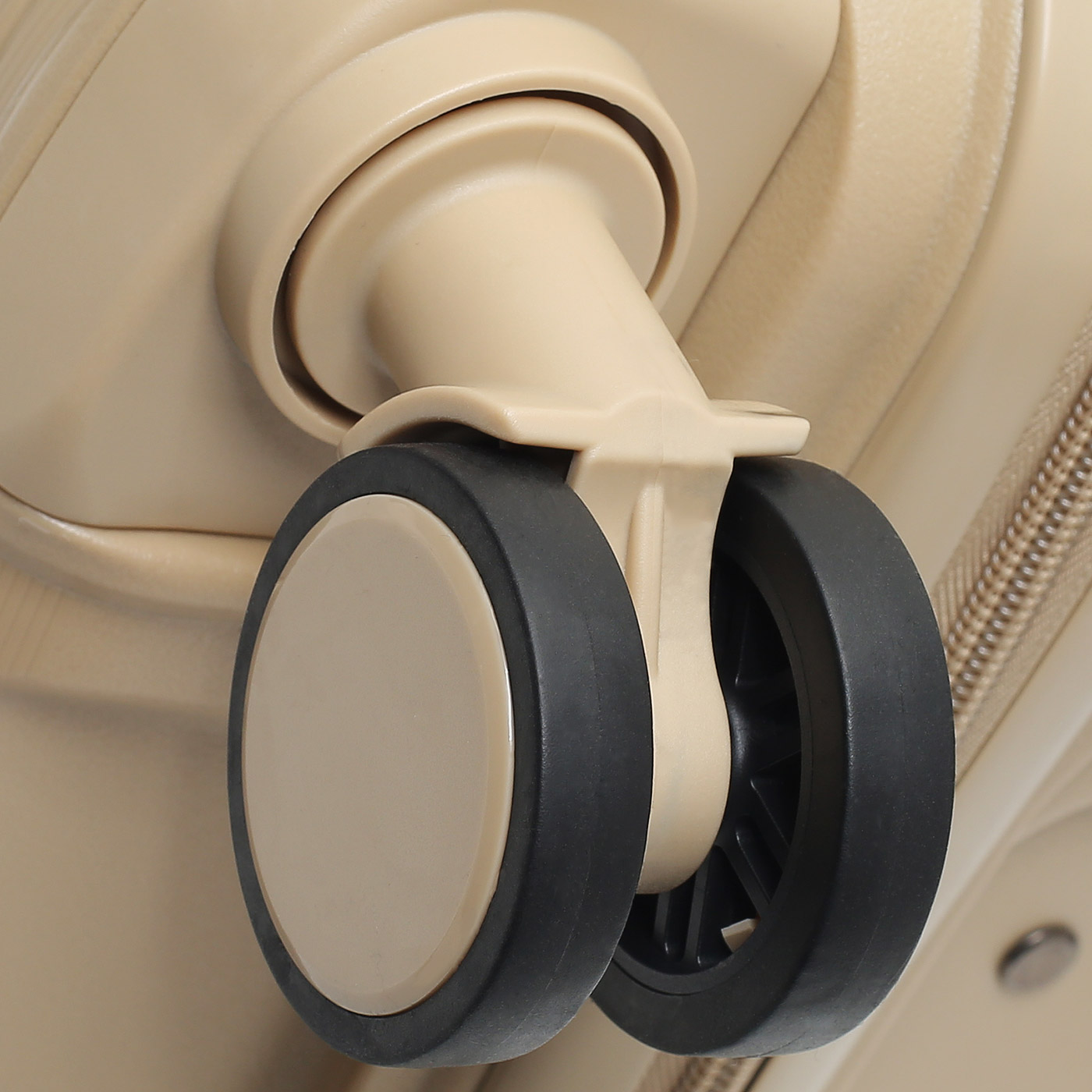 Чемодан для ручной клади из полипропилена Stevens Chrome