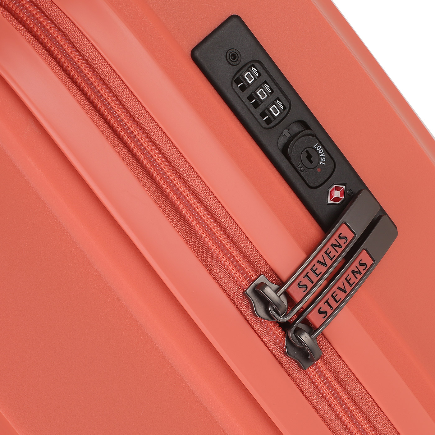 Чемодан для ручной клади из полипропилена с кодовым замком Stevens Breeze