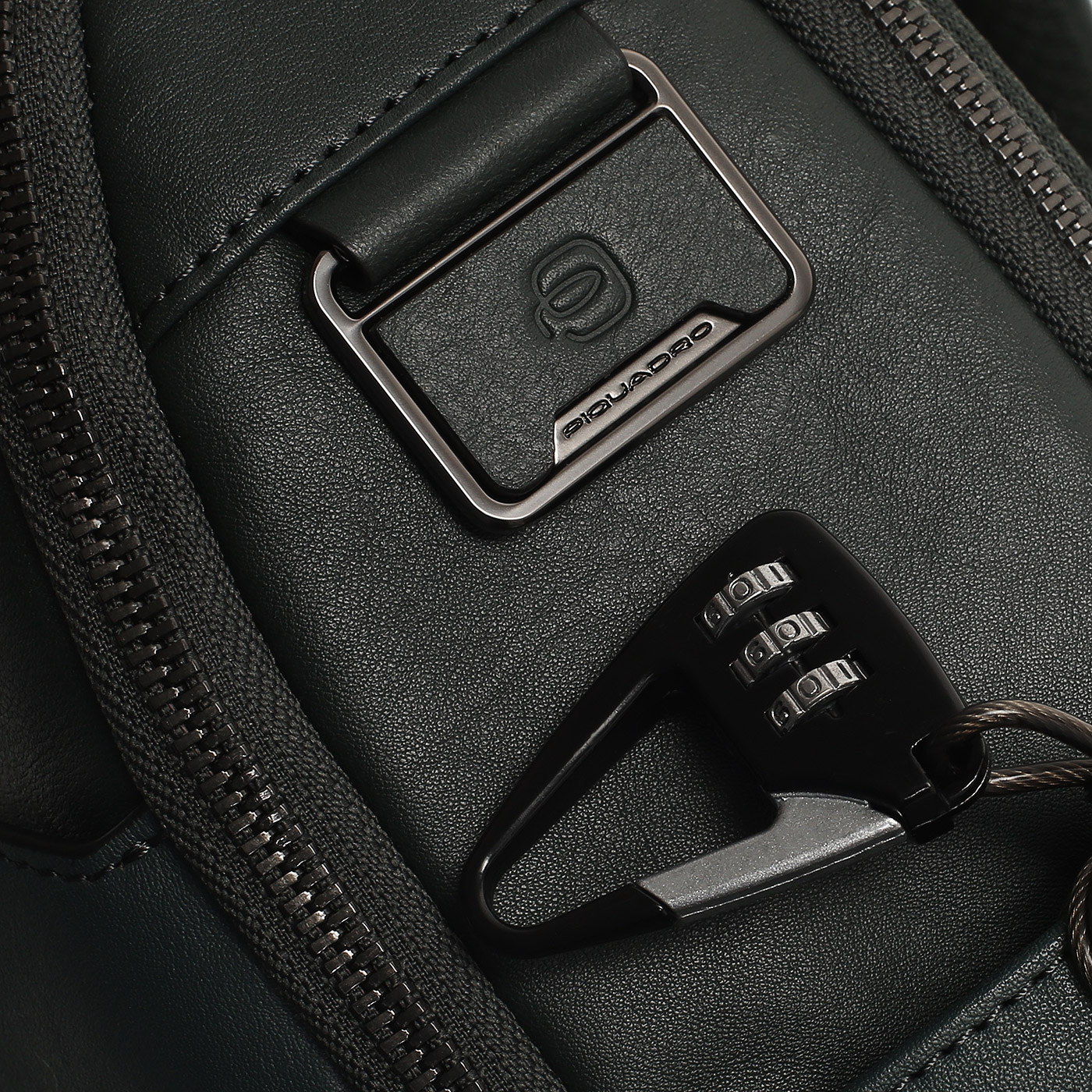 Кожаный рюкзак Piquadro Black square