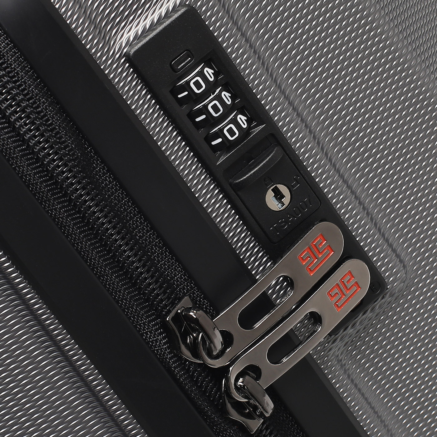 Чемодан маленький S из поликарбоната Eberhart Drive 2.0