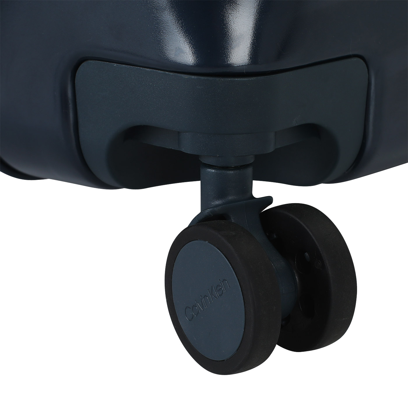 Чемодан средний M из ABS-пластика с кодовым замком Calvin Klein CK-643 Globetrotter HS