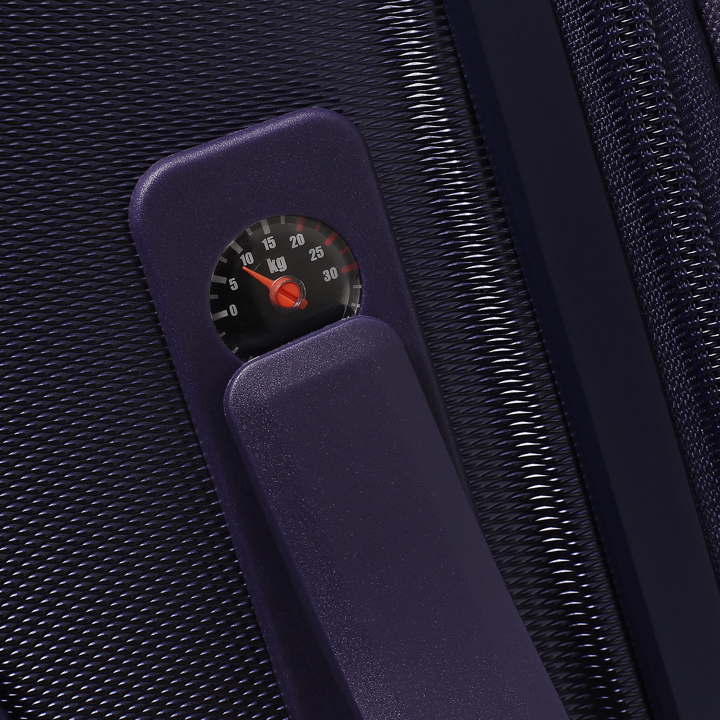 Чемодан средний M из поликарбоната Eberhart Lotus 2.0